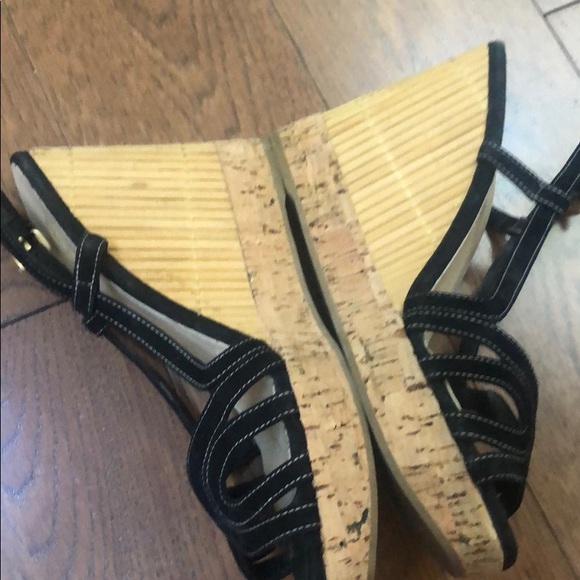 AUTHENTIC PRADA WEDGES - Picture 3 of 7